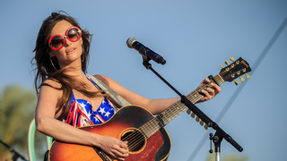 Kacey Musgraves Is the World's Most Interesting Woman
